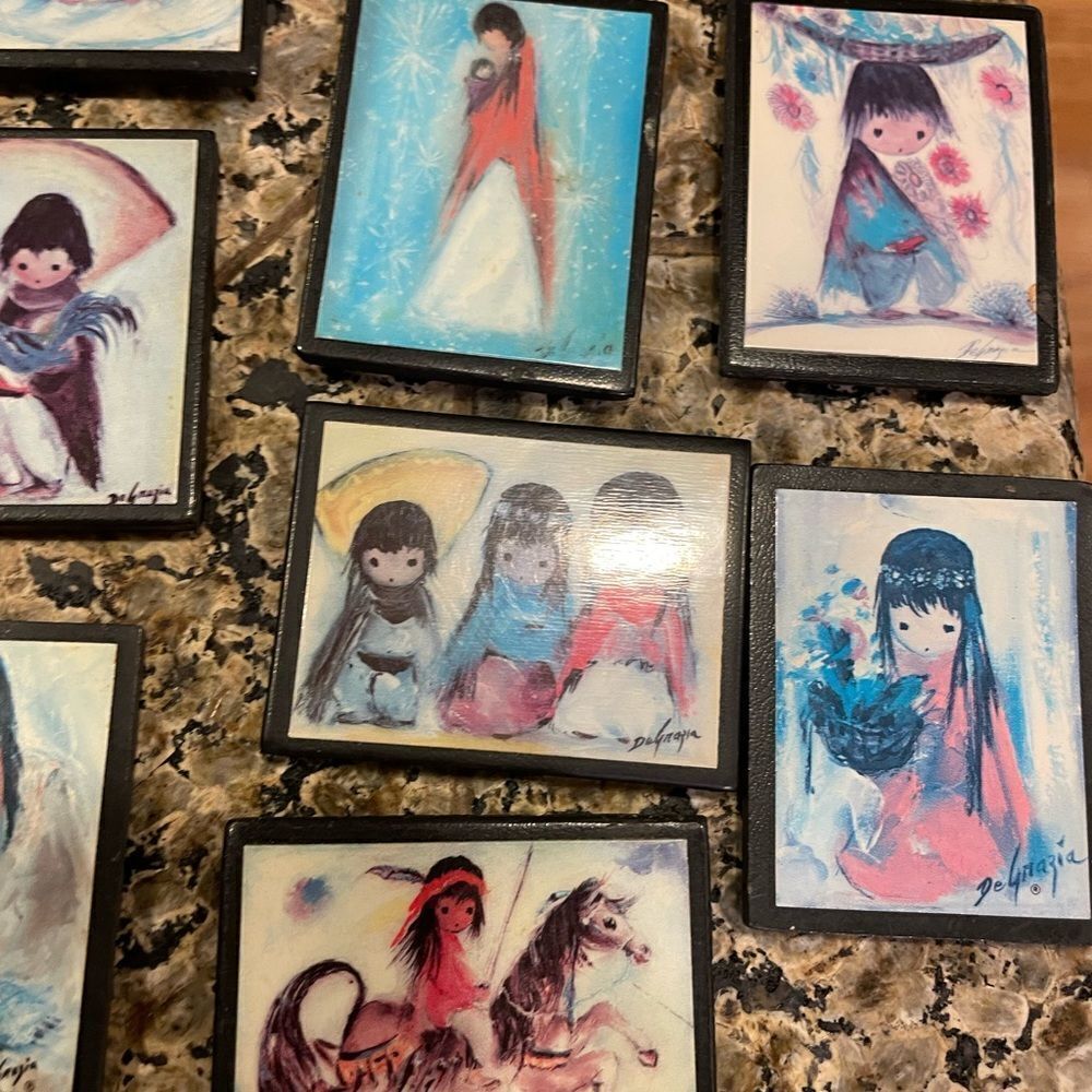 DeGrazia Vintage Notecards and 14 Magnets - Picture 13 of 16